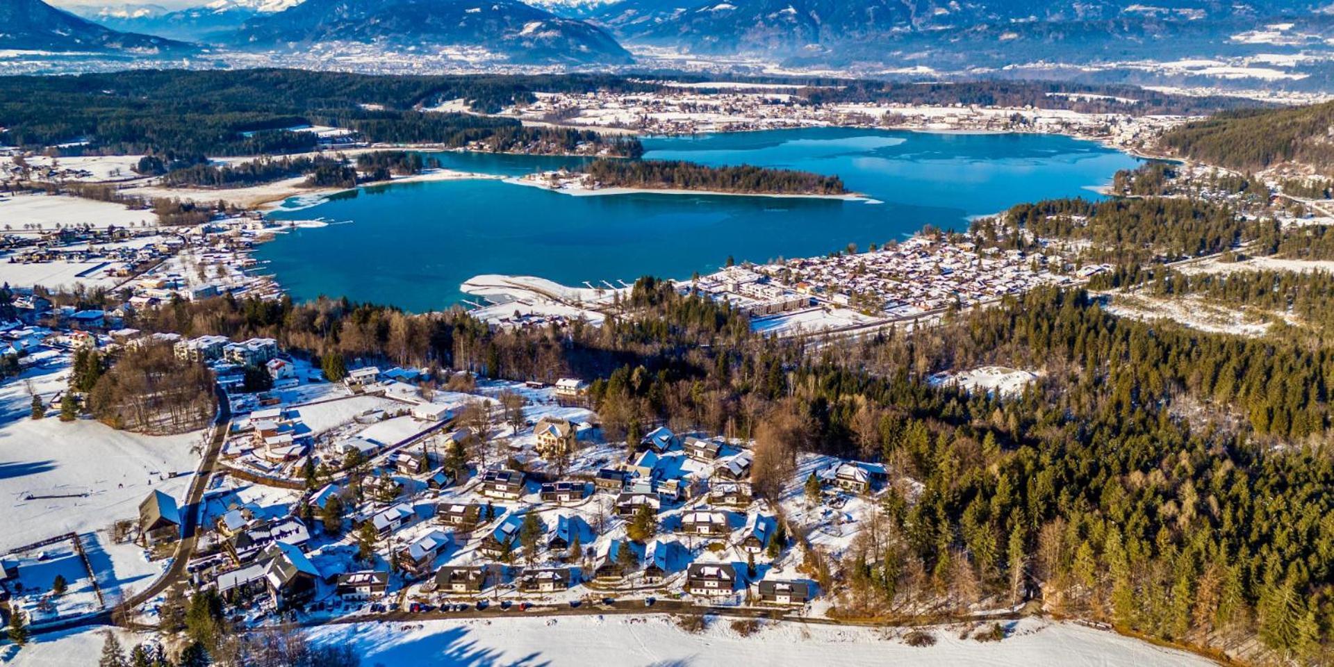 Naturel Hoteldorf Schoenleitn Latschach ober dem Faakersee Exterior photo